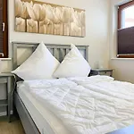 Fischerhaus Сasa de vacaciones Rechlin
